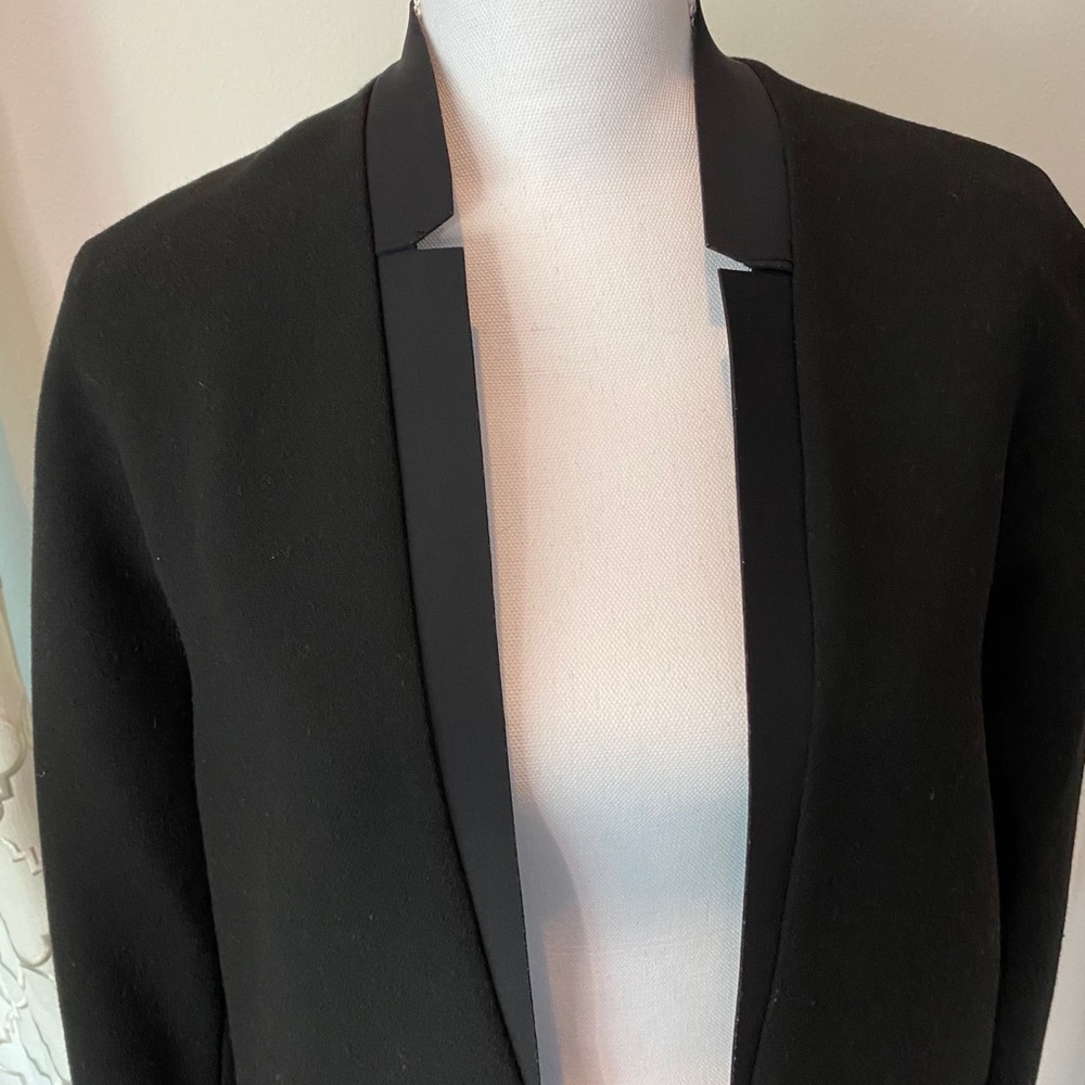 Jacket - Picture 4 of 5